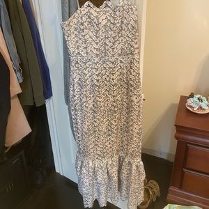 Elliatt Runo Dress in Sage and White